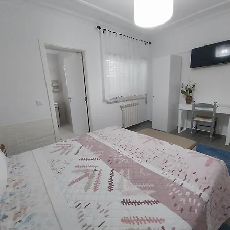 Guest house Pombinha *