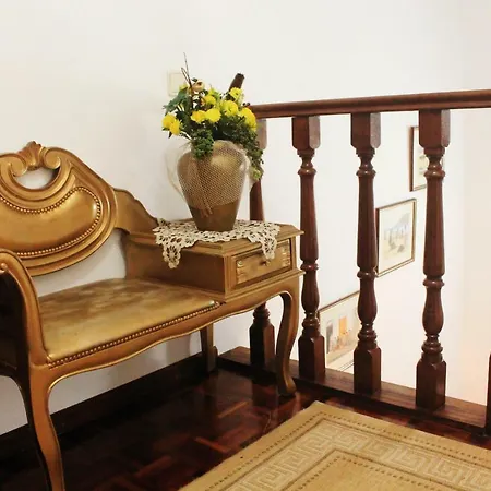 Pombinha Guest house *