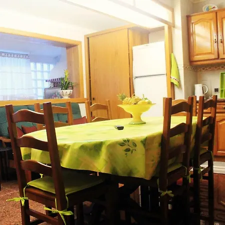 Pombinha Guest house *
