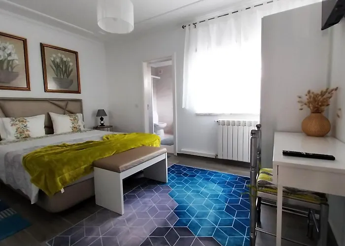 Pombinha * ナザレ