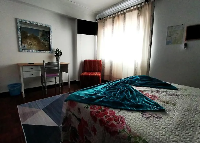 Pombinha ゲストハウス *